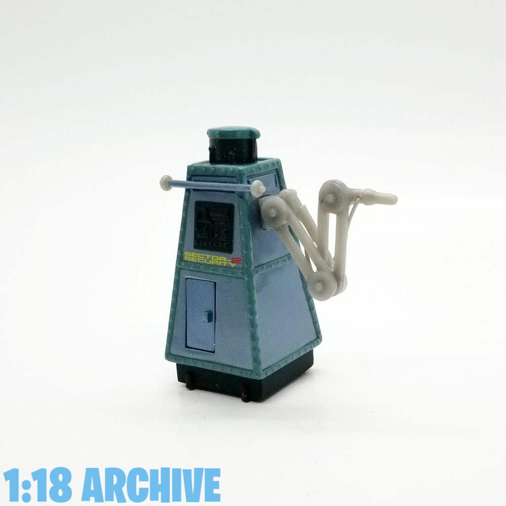 118_Action_Figure_Archive_Droid_of_the_Day_Reviews_Checklist_Guide_Hasbro_Disney_Star_Wars_Star_Tours_DLX2